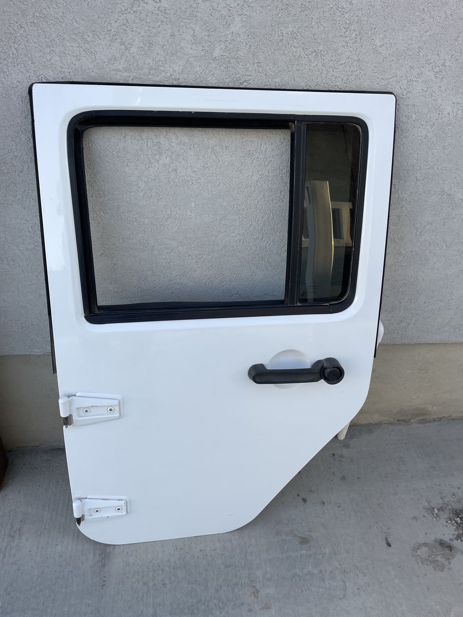 Jeep jku Door