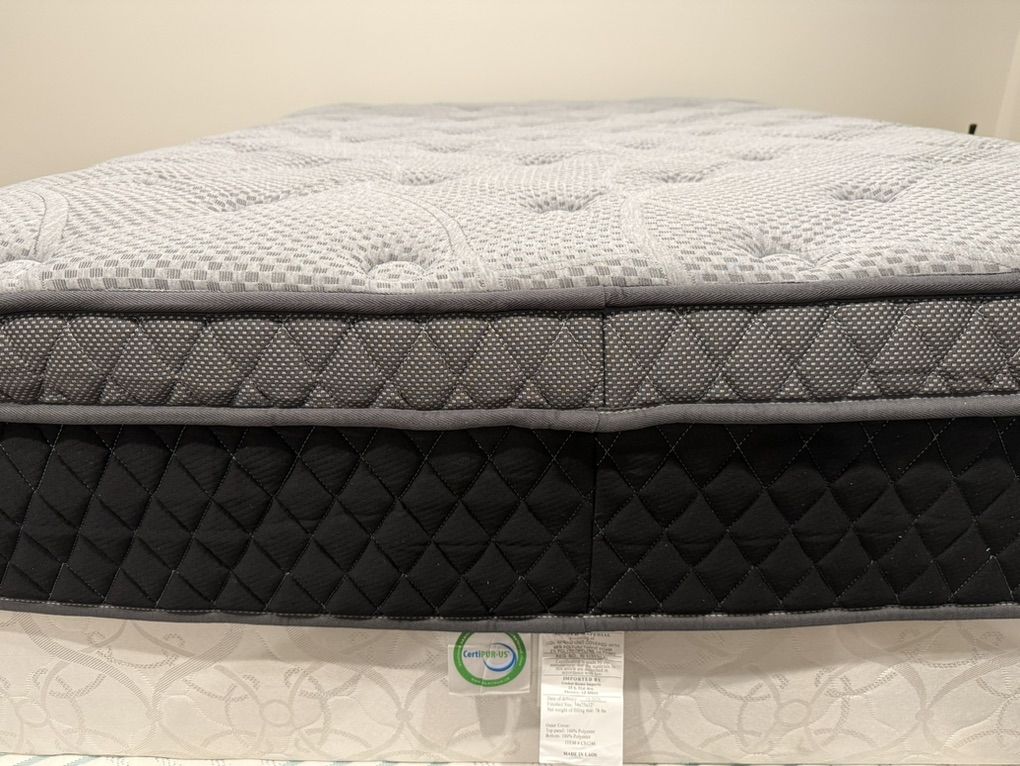 Thick! High End Full pillowtop mattress! Only $175