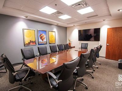 Hourly Conference Rooms, Day Offices, and Meeting Spaces at RiverPark in South Jordan