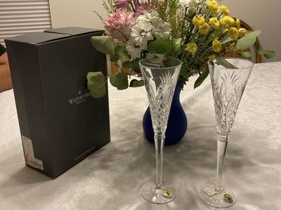 New In Box Waterford Crystal Flutes 2 Glasses