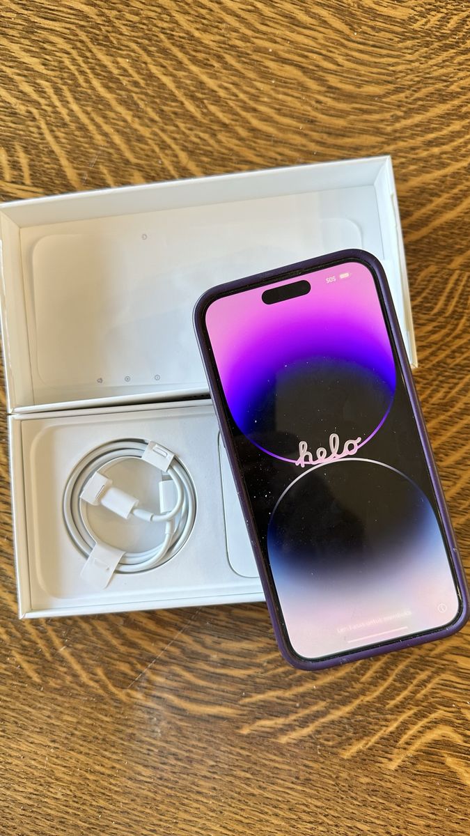 Apple iPhone 14 Pro Max Deep Purple 256GB - Unlocked with Original Box & Cable