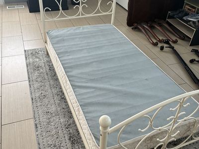 White Metal Twin Bed Frame with Ornate Headboard & Footboard & Included Box Spring