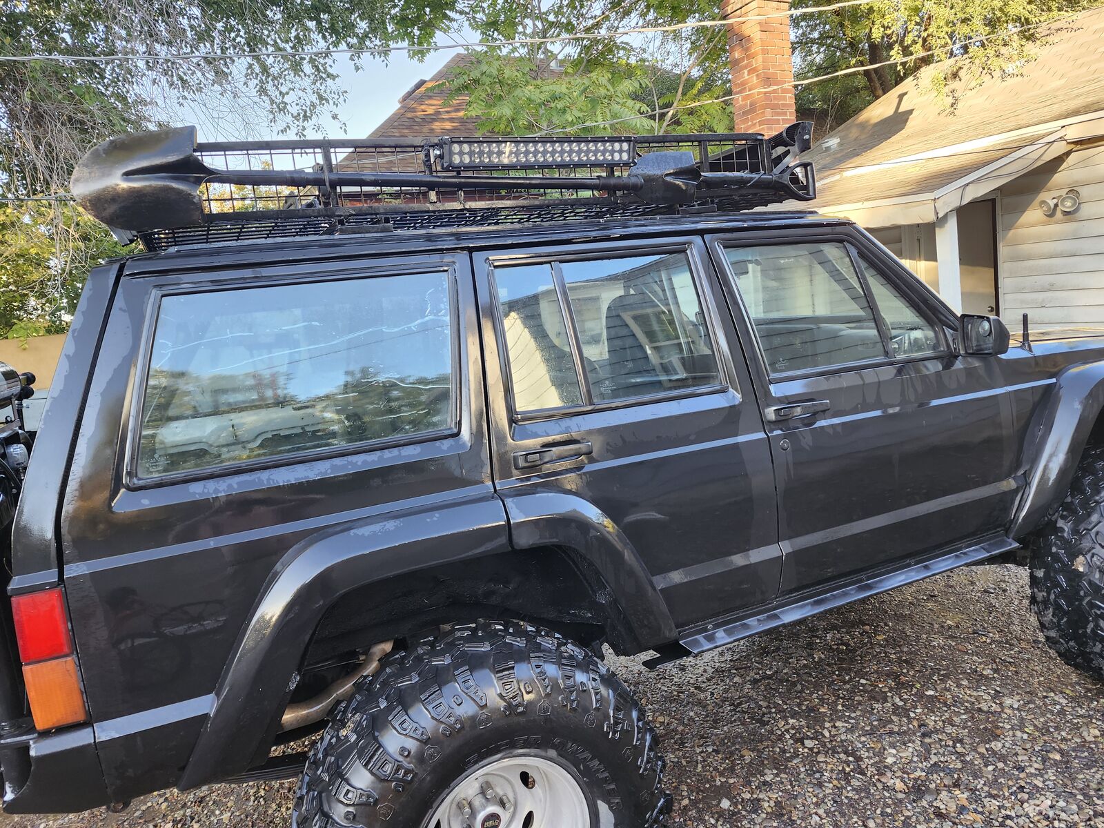 1990 Jeep Cherokee Pioneer
