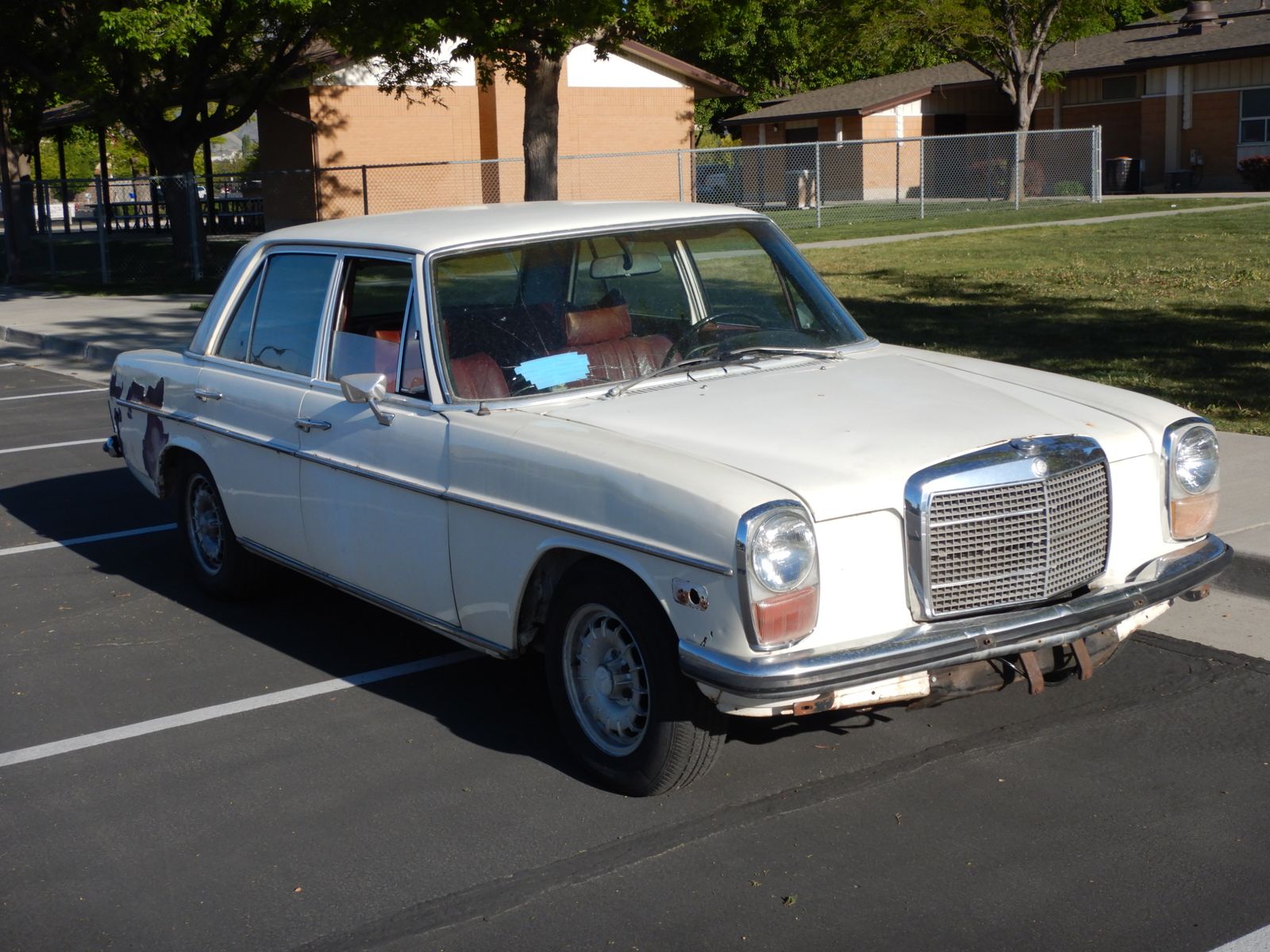 1970 Mercedes 250 4 door 6 cylinder Automatic Sedan