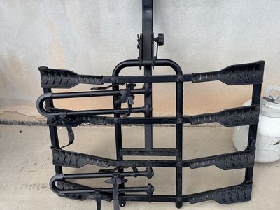 Hollywood Four Place Rack