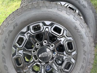 New 2026 Chevrolet Silverado 2500 wheels and tires