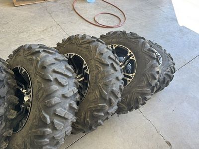 CanAm Maverick Trail SS WHEELS & Tires