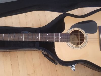 Fender acoustic guitar CD-60CE NAT