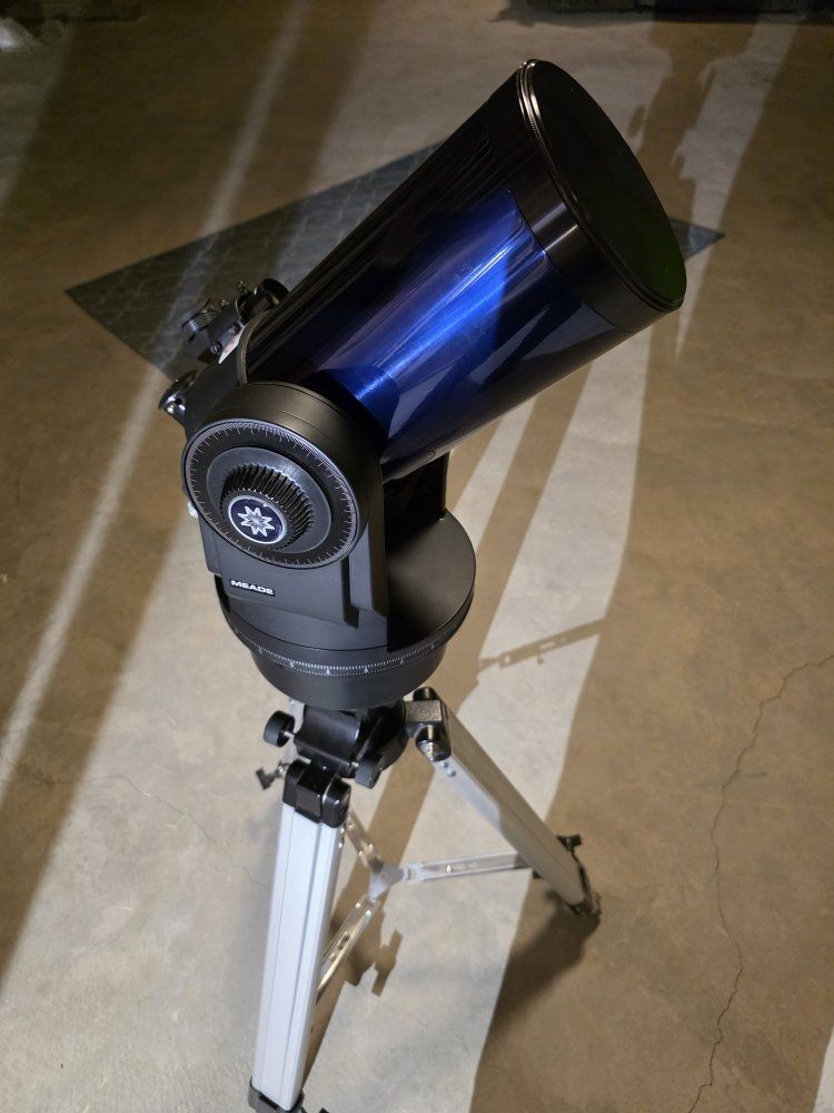 Meade Instruments ETX-125EC Astro Telescope w/Remote, Tripod, Eyepieces, Filters