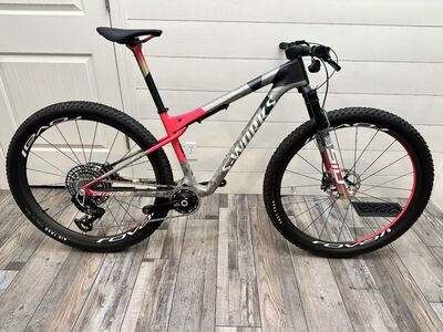 Specialized S Works Epic World Cup
