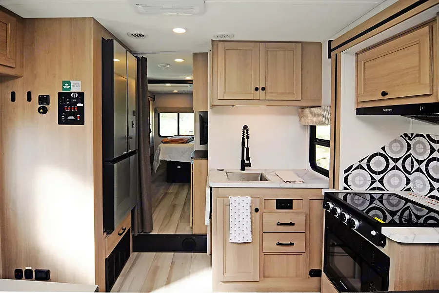 2025 Family Friendly Drivable Forest River Sunseeker - Sleeps up to 8