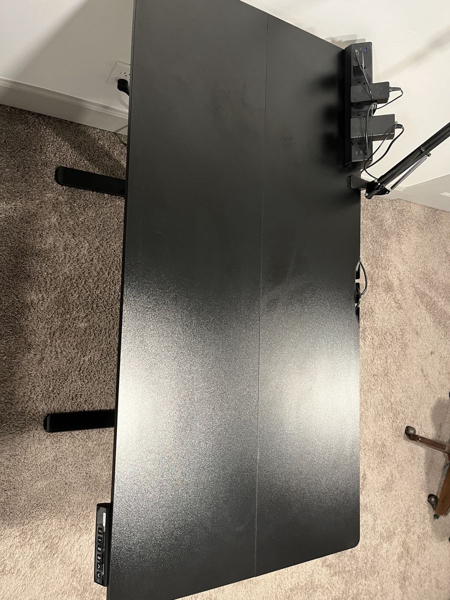 Main image 3