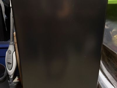 Frigidaire 4.4 Cu. Ft. Mini Fridge – Excellent Condition