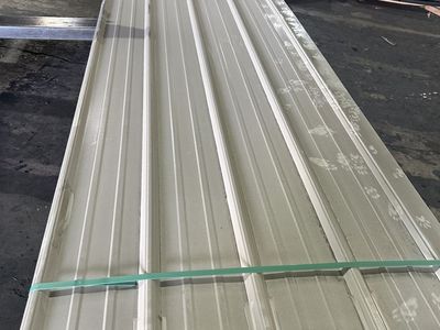 HOT DEAL! METAL ROOFING BUNDLE – LOT #19 – $58