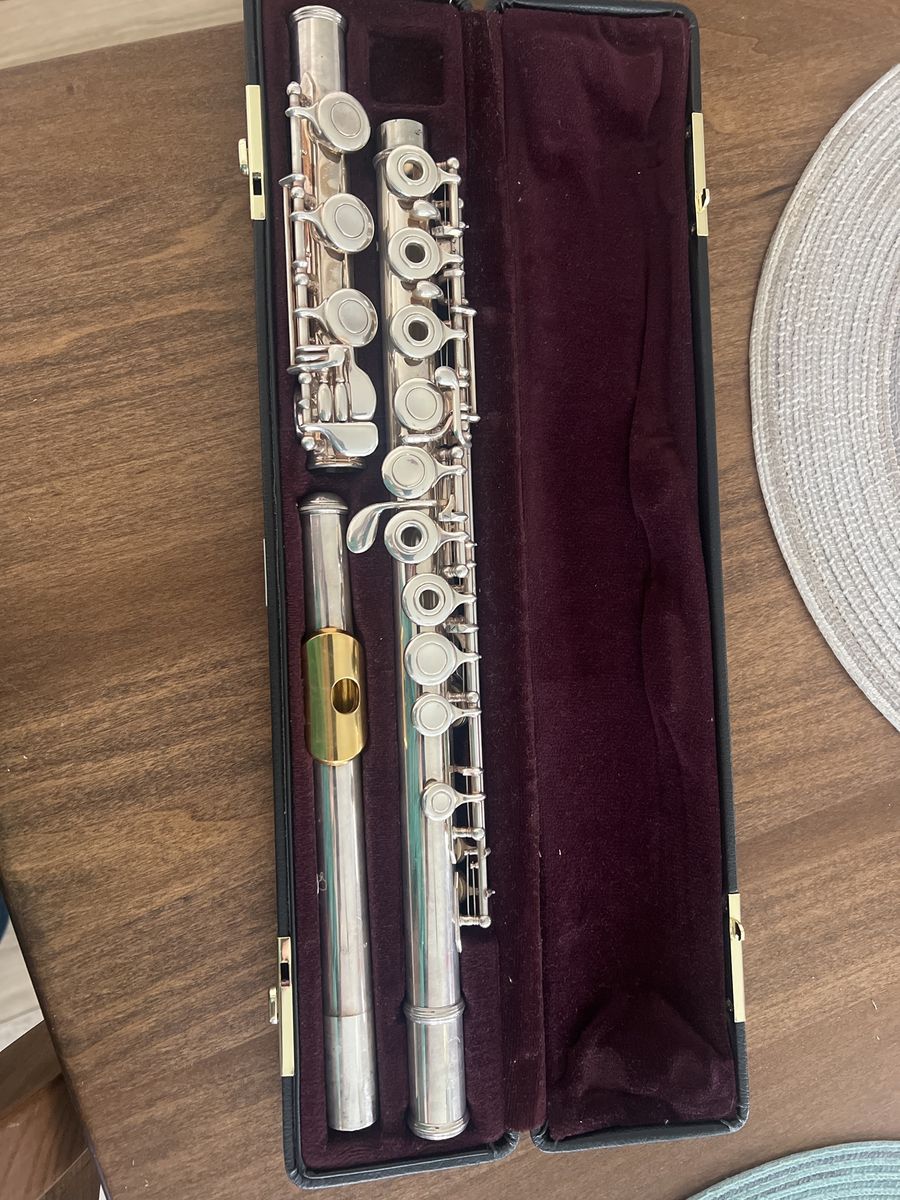YAMAHA 371 ALLERGRO OPEN-HOLE B-FOOT FLUTE