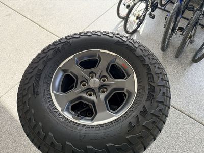 Gladiator wheels & tires