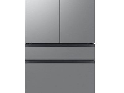 Samsung Bespoke 29 cu. ft. 4-Door French Door Stainless Steel Refrigerator New in Box. $1100