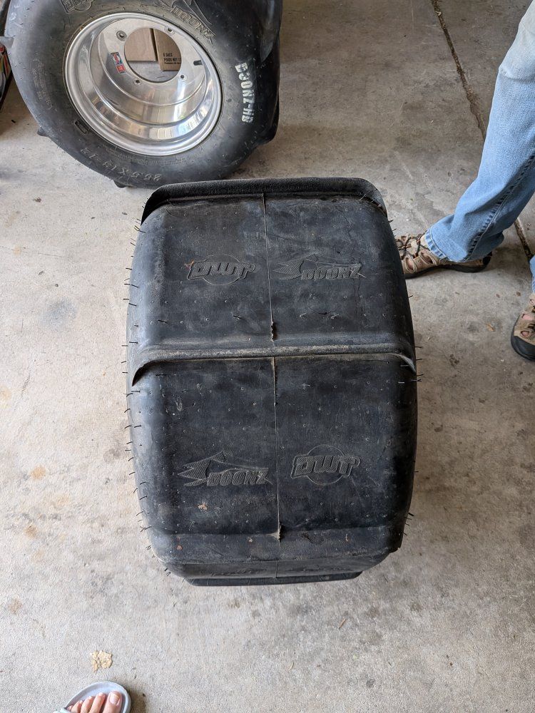 uvt/sxs paddle tires