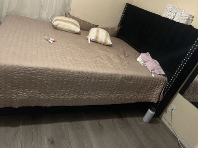 Bedroom set