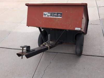 Agri Fab 10 cu ft dump trailer