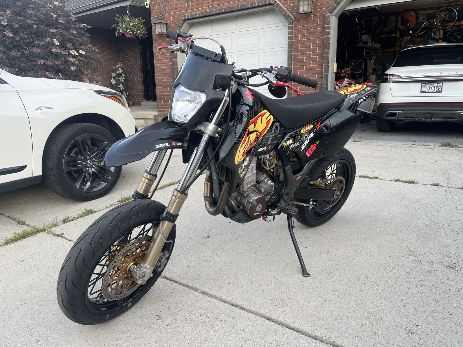 Suzuki Drz400