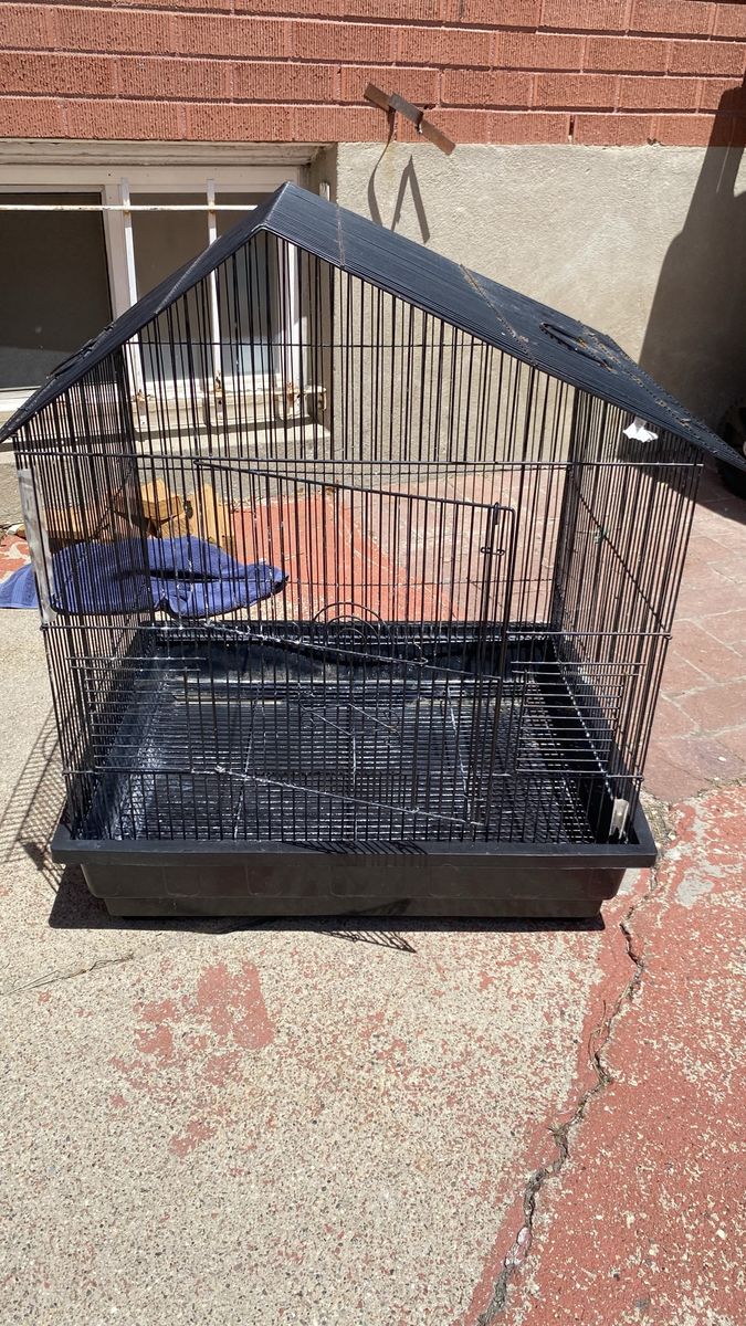Black peaked roof bird cage