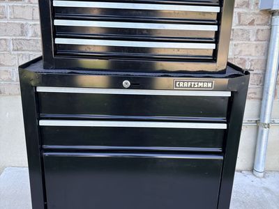 Craftsman Tool Cabinet w/ Tool Chest