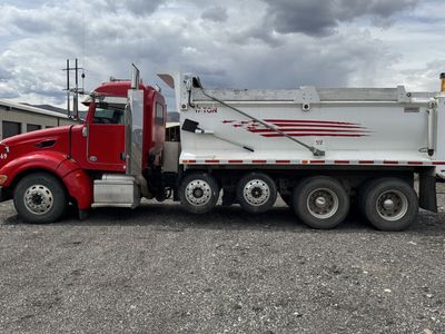 386 Peterbilt 2010 Dump Truck 17 Ton