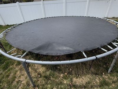 Free Trampoline