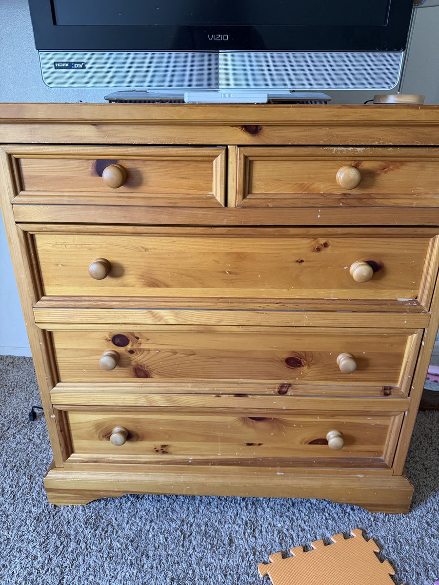Free Dresser