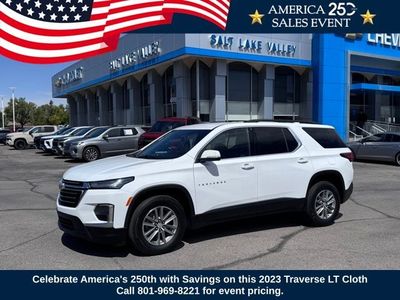 2023 Chevrolet Traverse LT Cloth