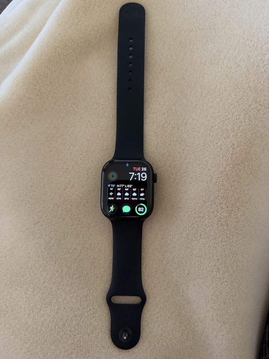 Apple Watch 11 46mm aluminum case