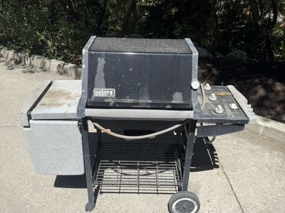 Free Weber Grill! (3 Burner Gas Grill)