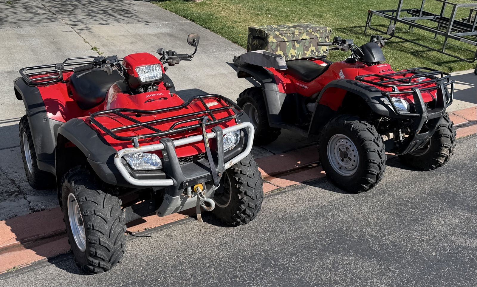 2 Honda 4 Wheelers
