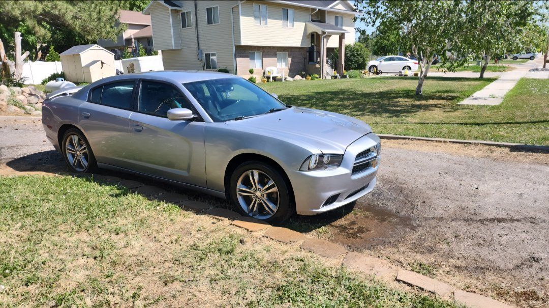 2013 Dodge Charger SXT