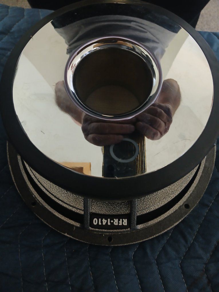 Main image 4