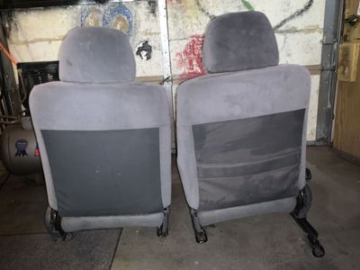 1998 Honda civic seats