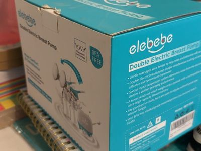 Dual breast pump