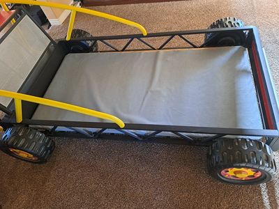 Metal Youth Car Bed