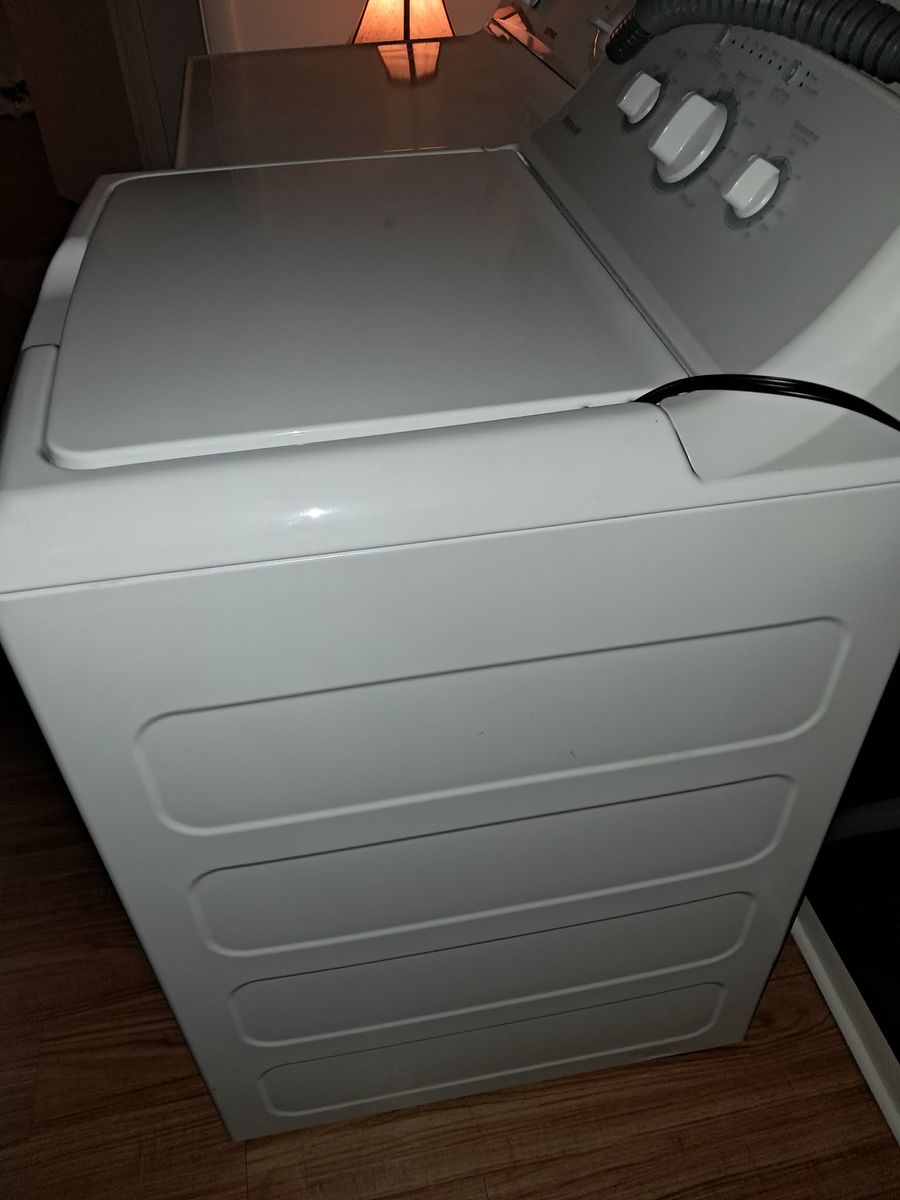 Main image 4