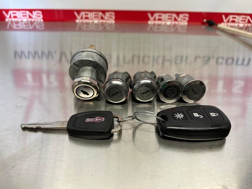 Kenworth T680 Ignition Switch