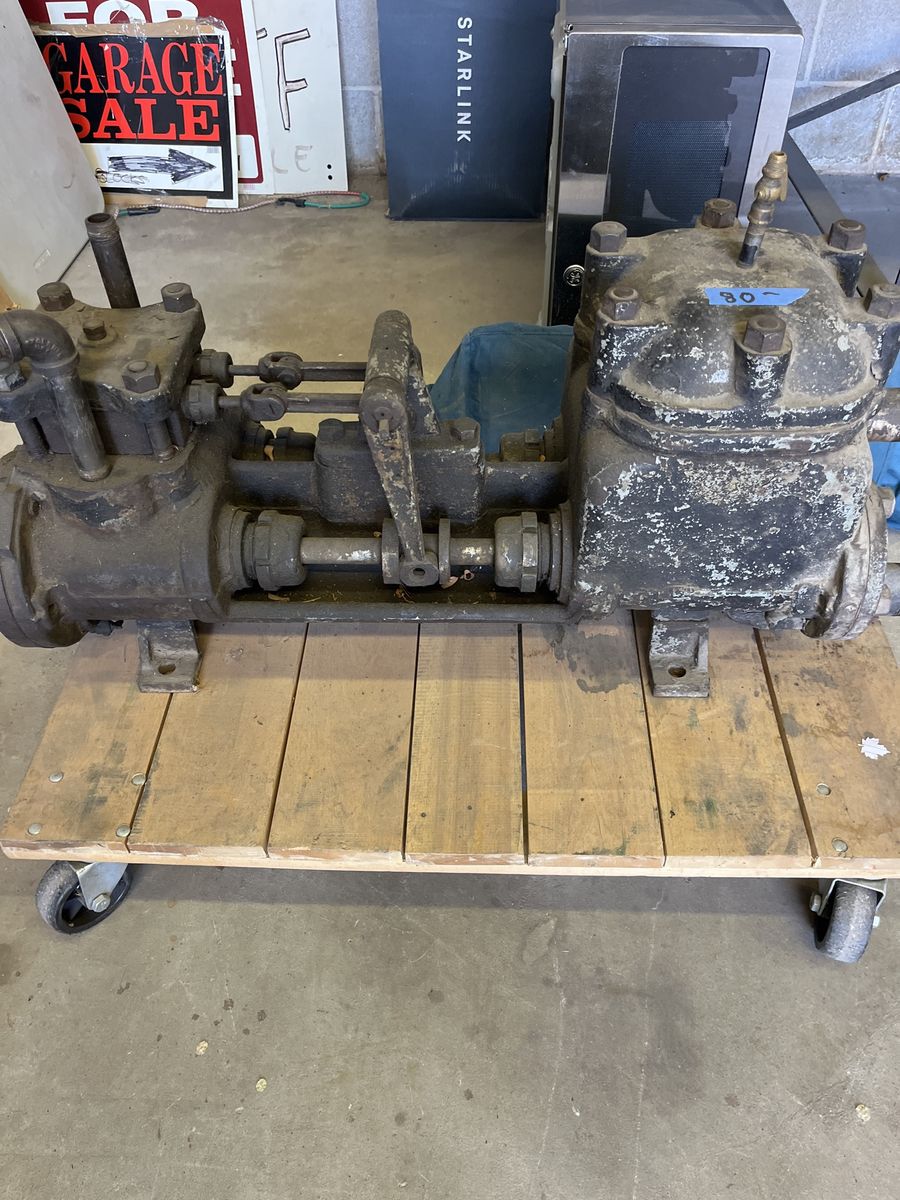 Steam pump