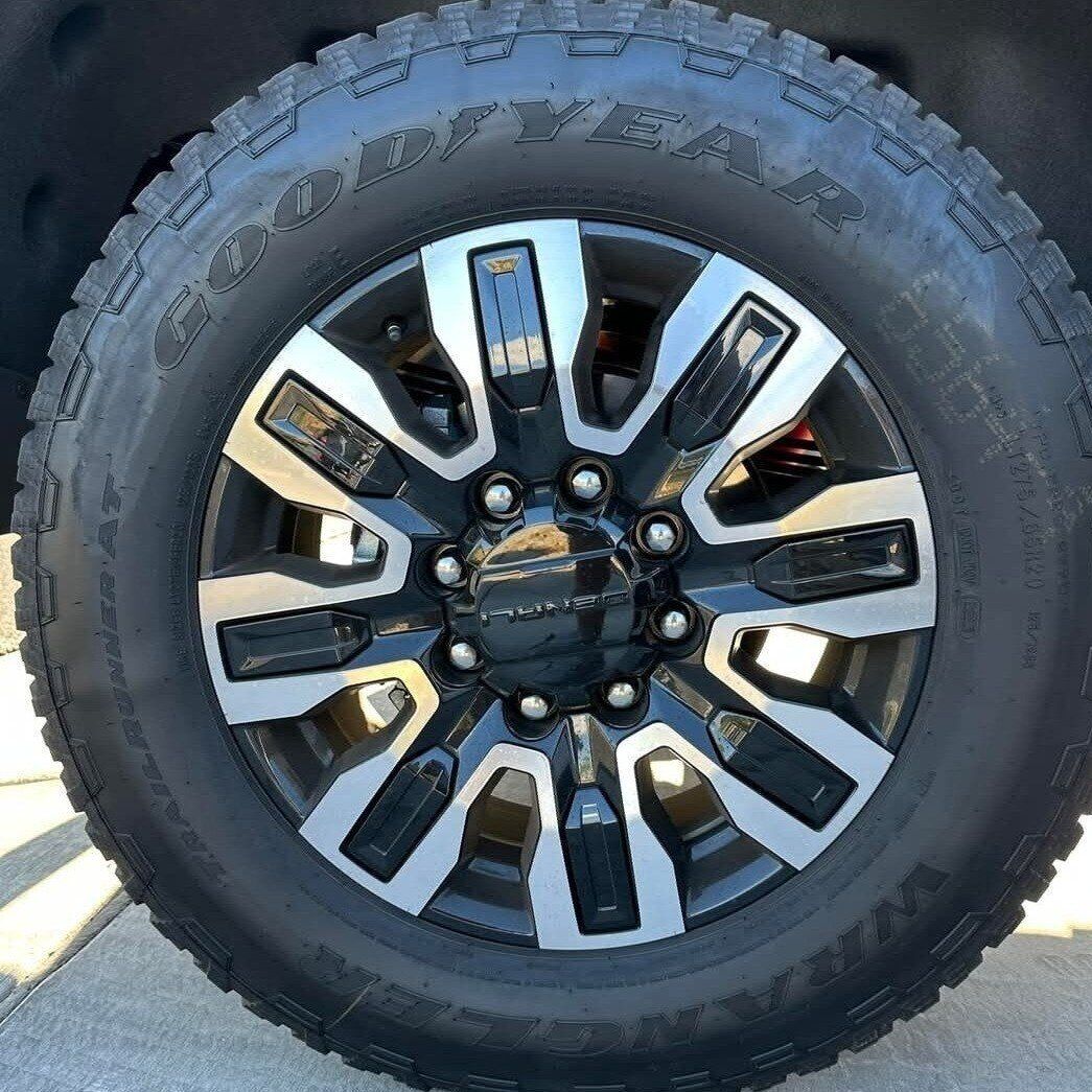 2026 GMC DENALI ULTIMATE 8 X 180 BRAND NEW 20 INCH