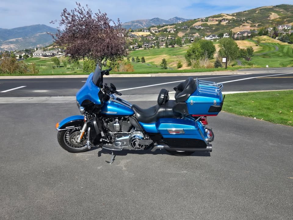 2011 Harley-Davidson Electra Glide Ultra Limited (flhtk)