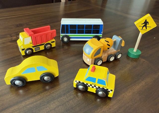 5 Wood Toy Vehicles Car Bus Taxi Cement Mixer Dump Truck