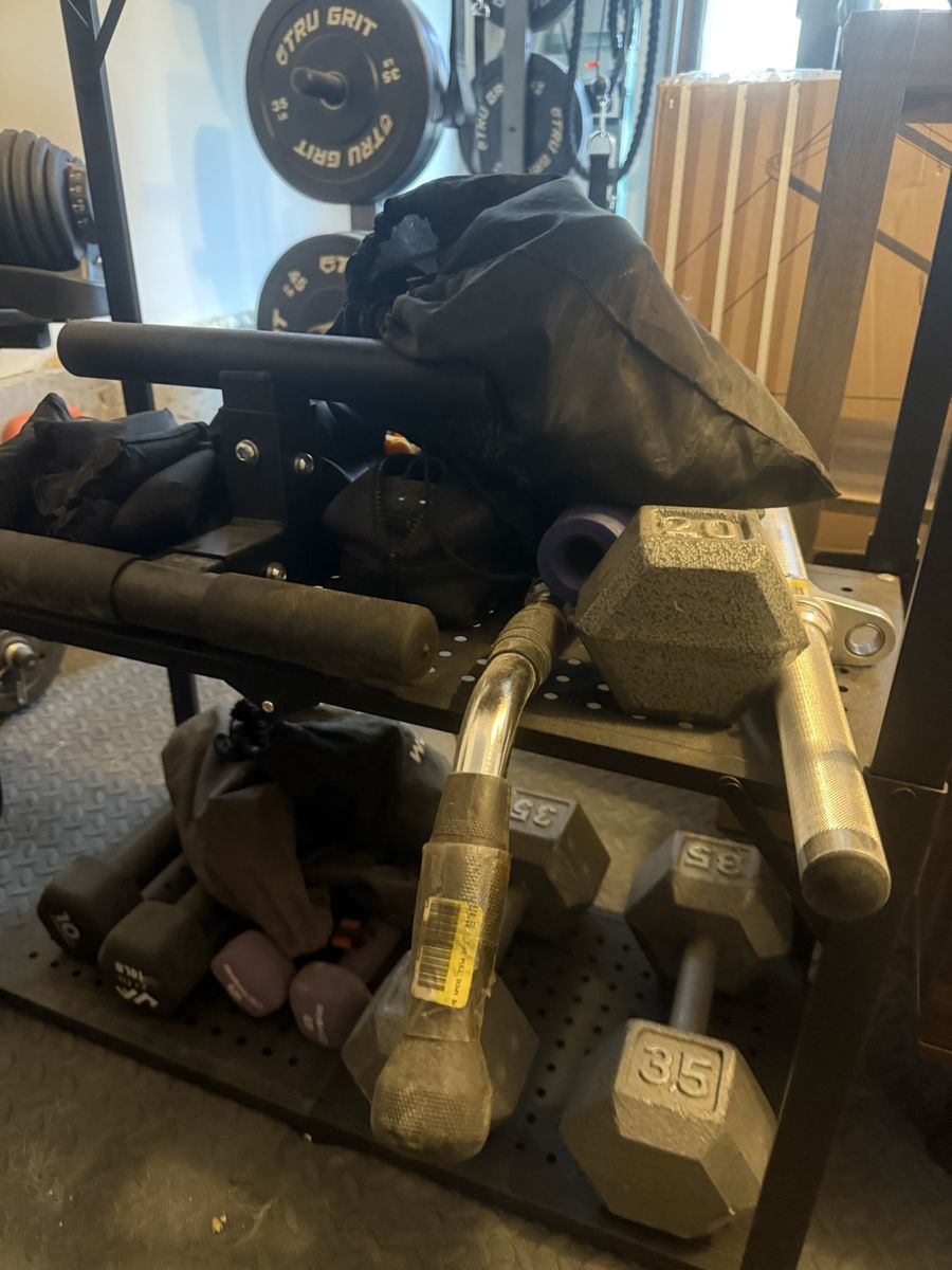 Squat rack and home gym equipment