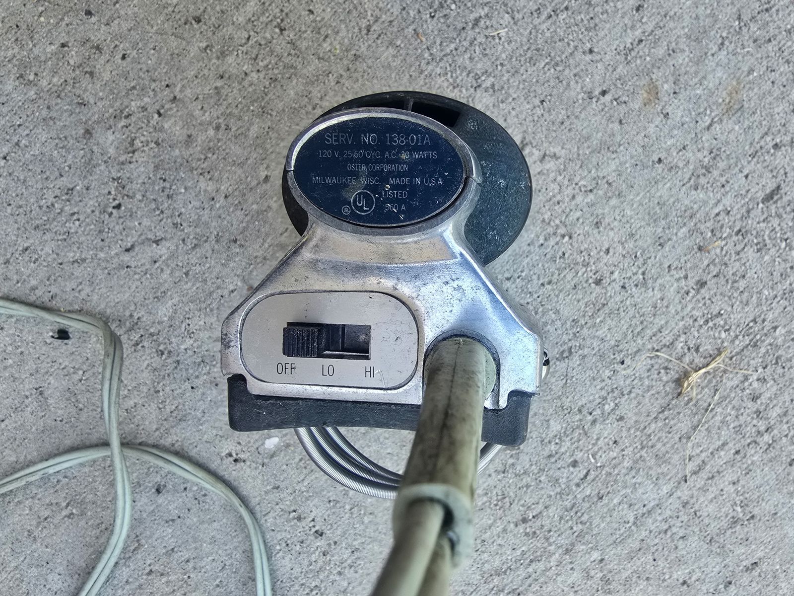 Vintage Oster Imperial 2-Speed Massager – Mid Century Chrome Barber Handheld Massager