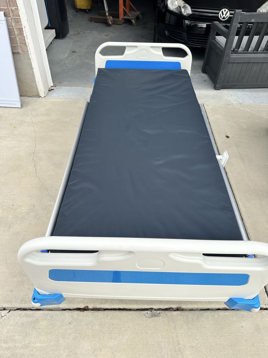 Fully Adjustable Bed