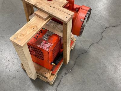 BLOWER FAN 8" outlet has GFI plug on unit Used but runs