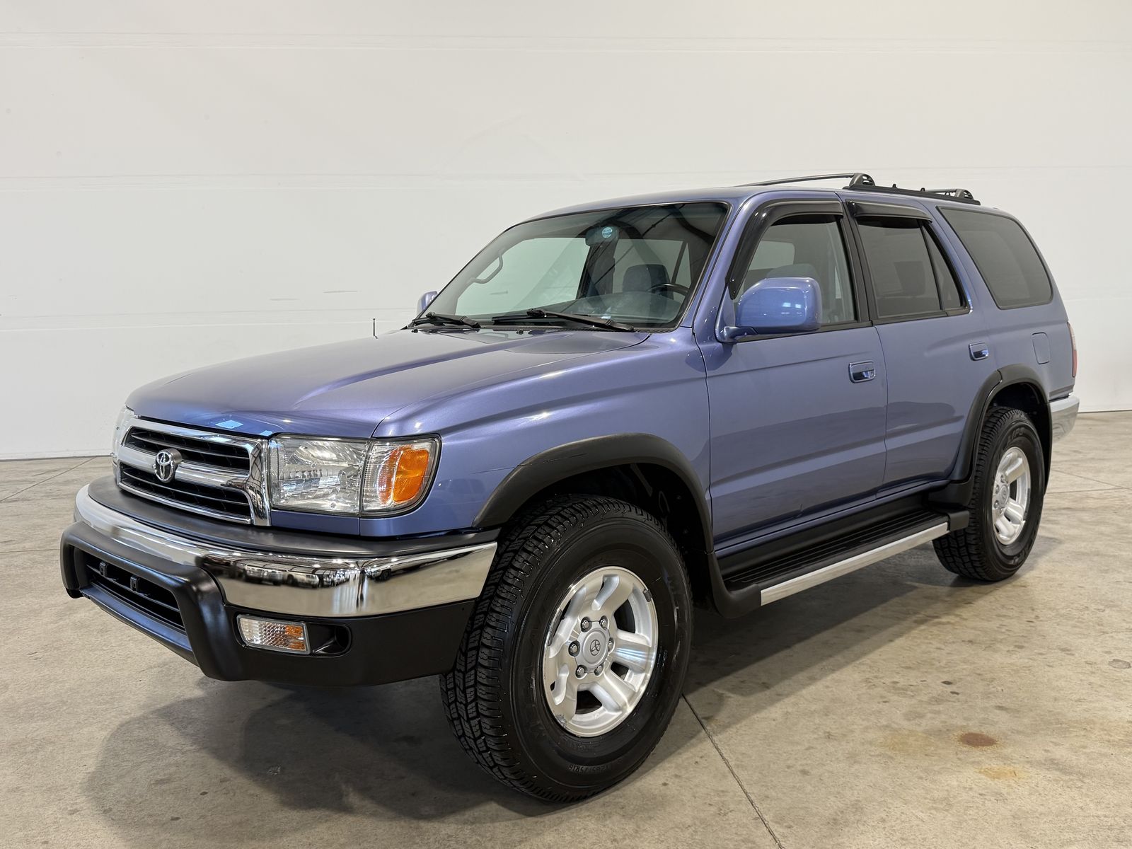 2000 Toyota 4Runner SR5